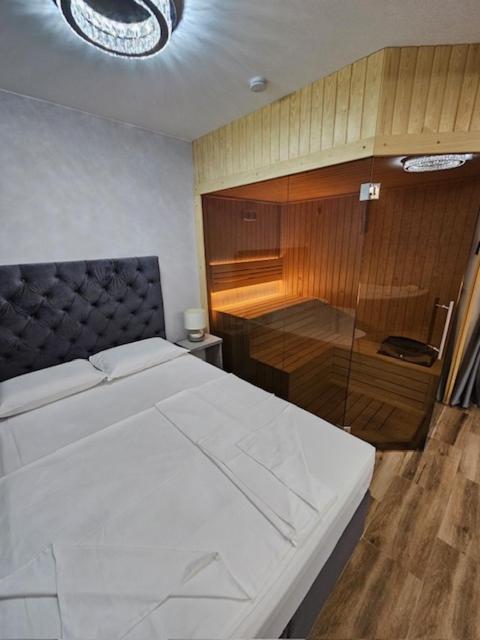Olympic Wellness & Spa Hotel Belgrad Zewnętrze zdjęcie