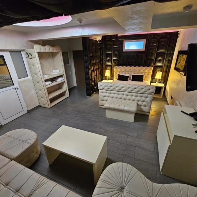Olympic Wellness & Spa Hotel Belgrad Zewnętrze zdjęcie